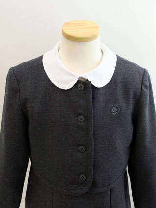 ファミリア　グレーの上品なスーツ　120