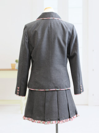 メゾピアノ グレーにパステルチェックフリルのセレモニースーツ 150【販売商品】