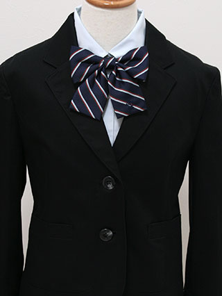 スコッチハウス　黒ジャケットとチェックスカートのスーツ　160