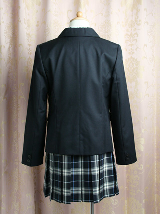 バーバリー　紺ブレザーにブルー系ノバチェック柄スーツ　150