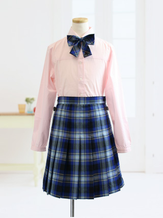 ポンポネット　紺ブレザーとブルー系チェックのスーツ　150