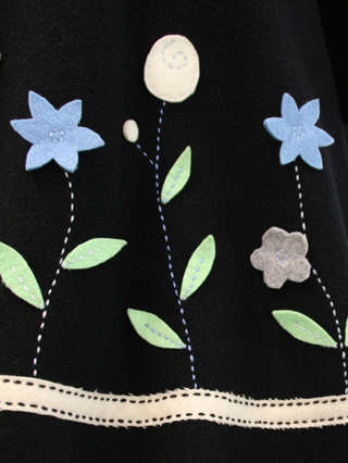 ポンポネット　黒フォーマルワンピース(花のアップリケ)　120