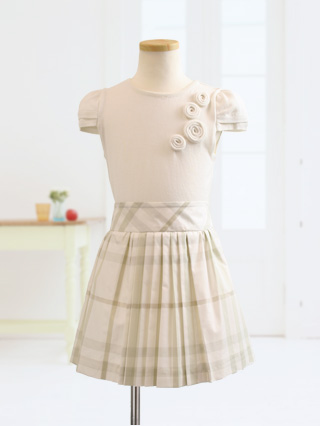 バーバリー ニットアンサンブルとチェックのスカート 130(セット内容:カーディガン・カットソー・スカート)