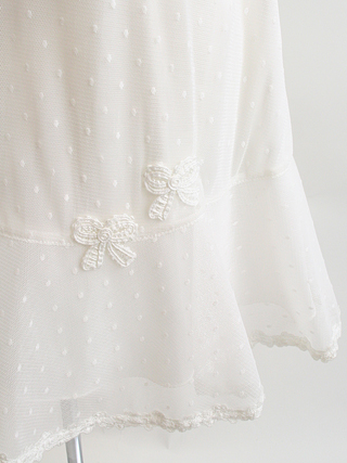 メゾピアノ パール調肩ひもが可愛い純白のミニドレス 120