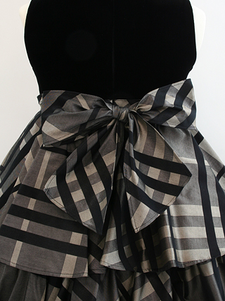 バーバリー 二段フリルのチェック(ベージュ)ドレス 120