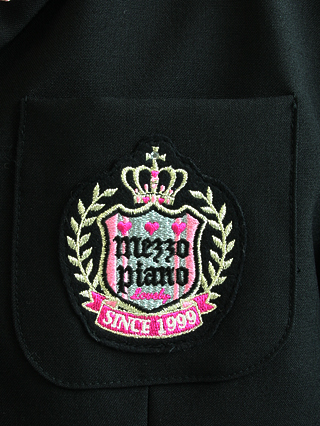 メゾピアノ 黒ジャケットにモノトーンチェックスカートのスーツ 150