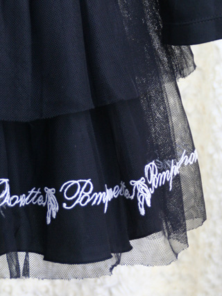 ポンポネット　黒のチュールが可愛いワンピース　100