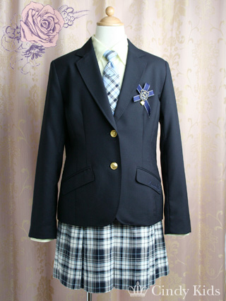 ポンポネット　紺のジャケットにチェック柄スカートのスーツ　160